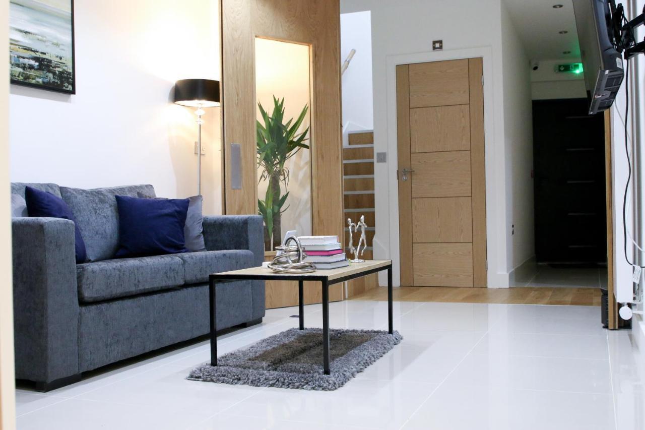 Lovely Studio Apartment With Access For Wheel-Chairs In Sydenham Londres Exterior foto